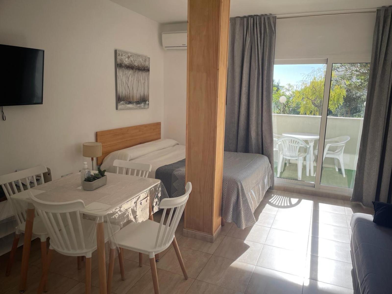 Apartment Benalbeach Loft